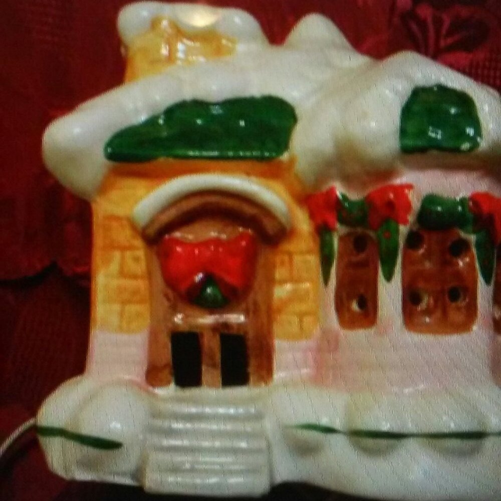 Ceramic Christmas. House with Light  6" x 6" x 5" lightly Used.Perfect Condition